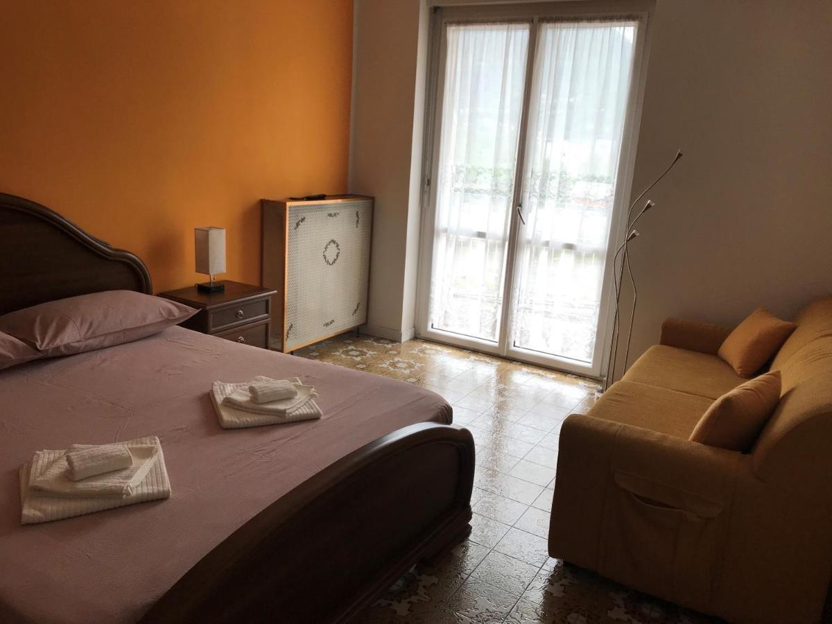 דומודוסולה B&B La Terrazza מראה חיצוני תמונה